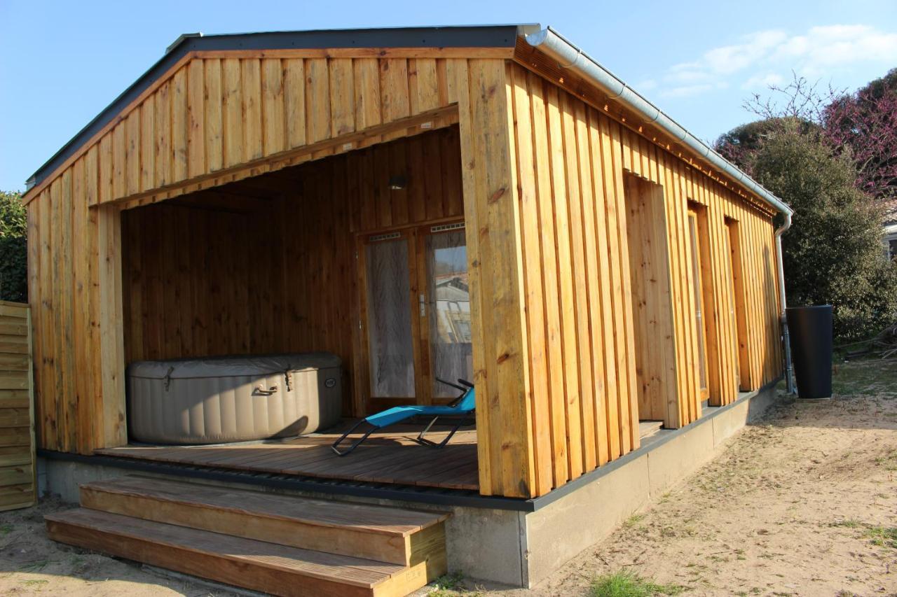 Chalet Esprit Zen Et Nature Avec Jacuzzi Saint-Hilaire-de-Riez Extérieur photo